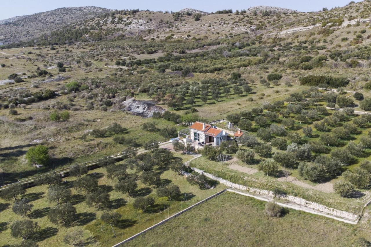 שיבניק Holiday Home Olive מראה חיצוני תמונה
