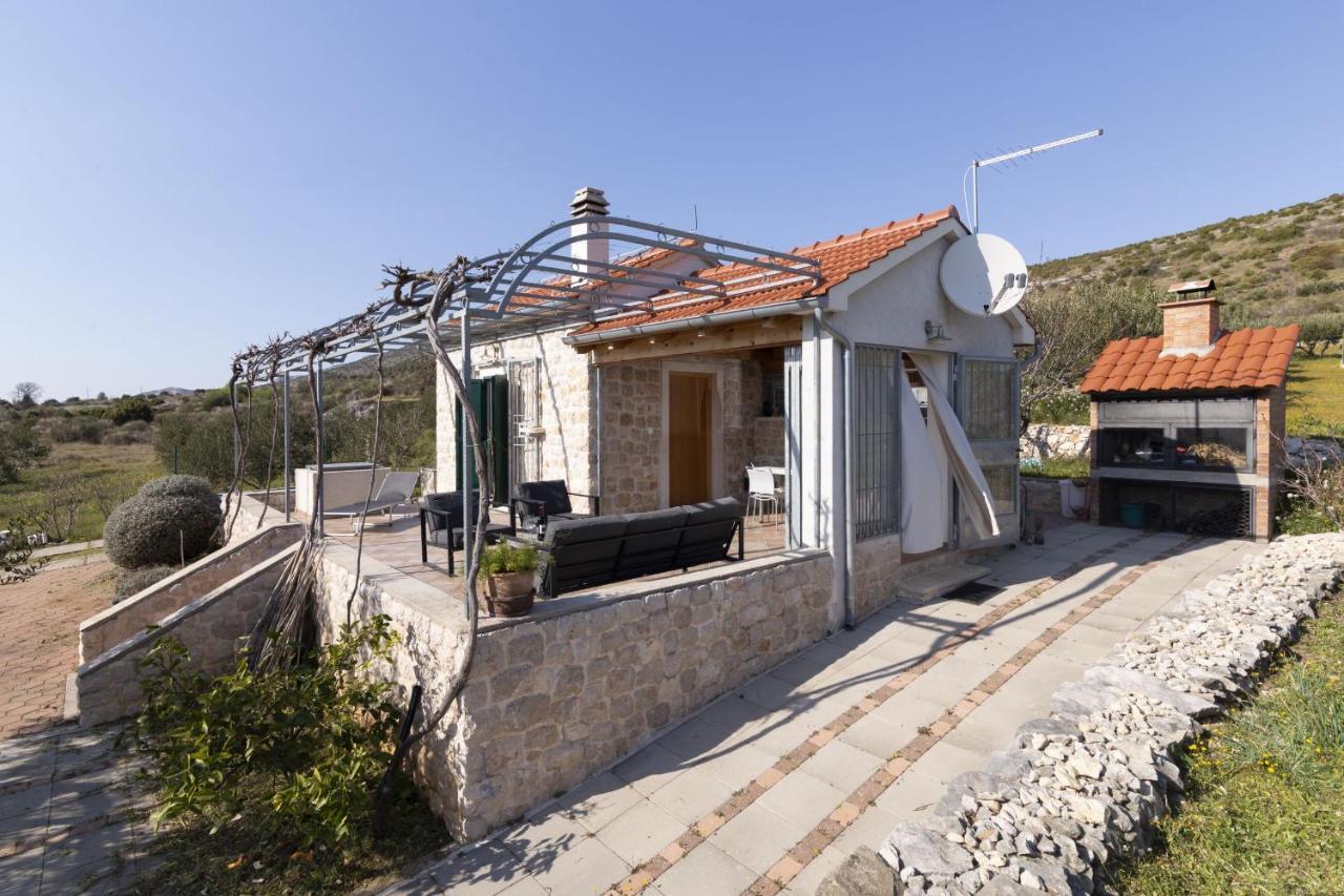 שיבניק Holiday Home Olive מראה חיצוני תמונה