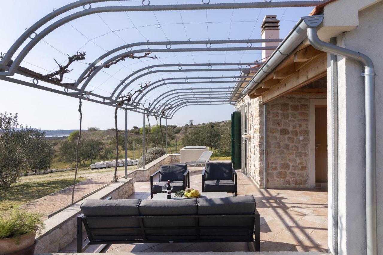 שיבניק Holiday Home Olive מראה חיצוני תמונה