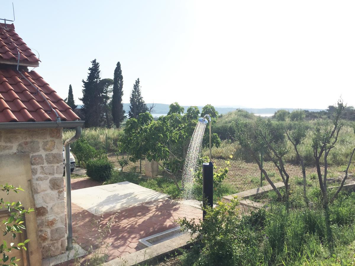 שיבניק Holiday Home Olive מראה חיצוני תמונה