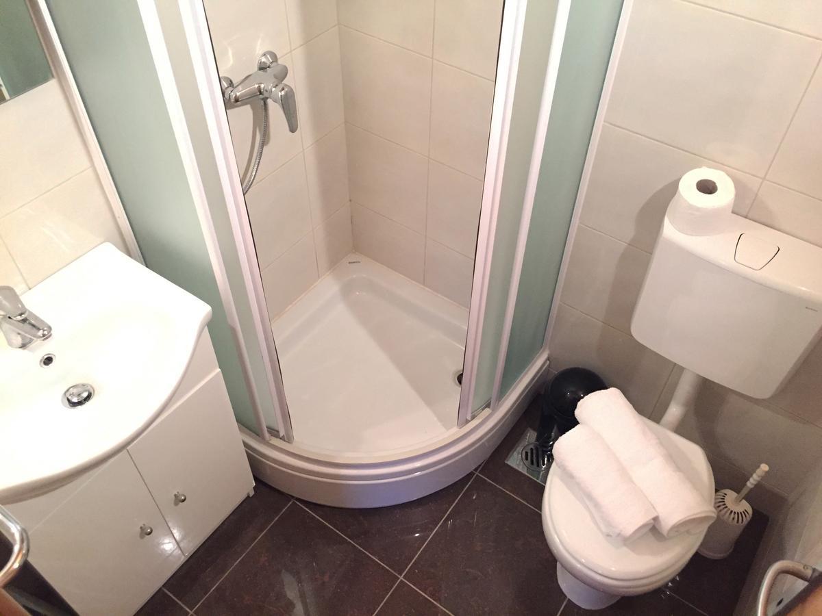 שיבניק Holiday Home Olive מראה חיצוני תמונה